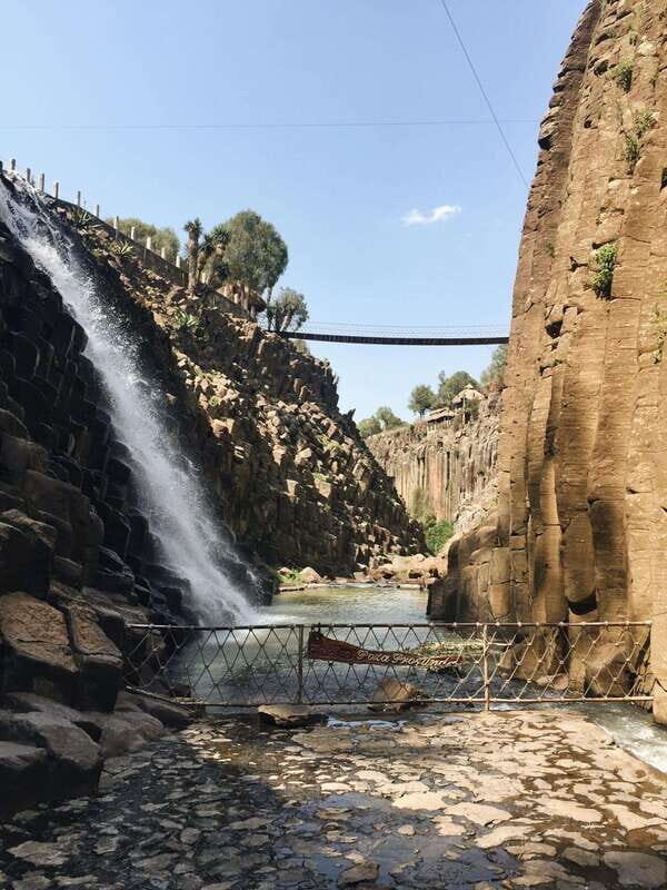 From CDMX: Experience the magic of mining towns and basaltic prisms