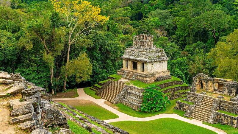FROM CDMX: Queretaro, Hidalgo, Guanajuato, SLP, Zacatecas, Guadalajara - An In-Depth Look at the Mexico Tour: What to Expect and Why It Matters
