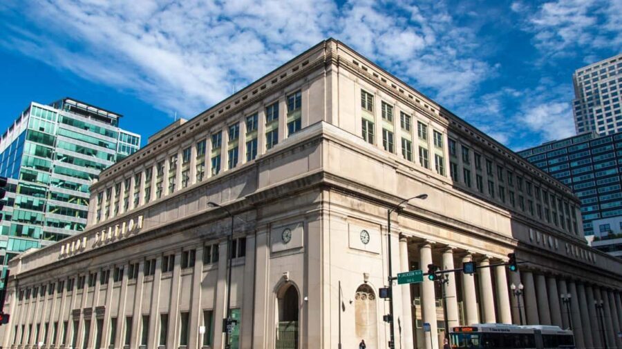 From Chicago:Federal building,Coal Mine&More 1 Day Tour - The Full Experience: What You’ll See and Why It Matters