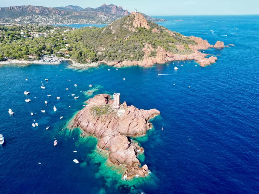From Cogolin/Cavalaire: Cap Taillat Catamaran Day Tour - An In-Depth Look at the Cap Taillat Catamaran Day Tour