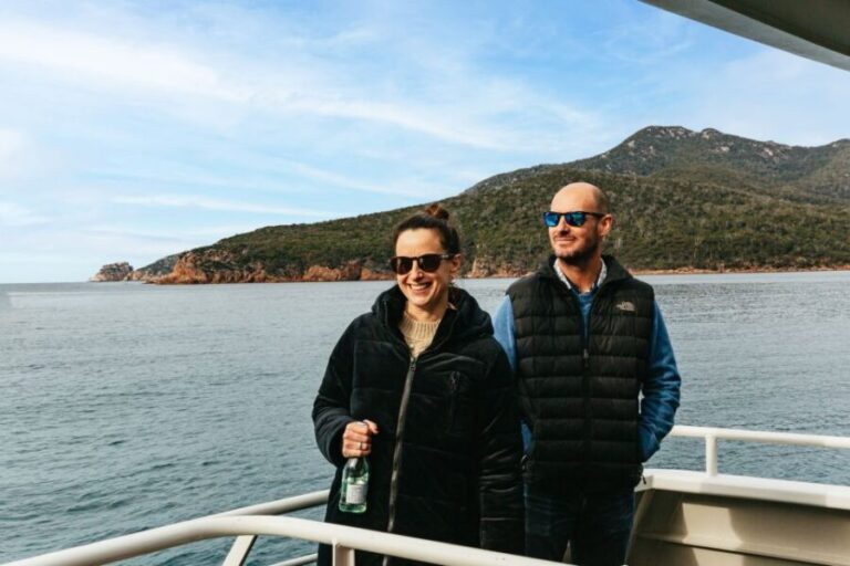 From Coles Bay: Wineglass Bay Cruise with Lunch - Key Points