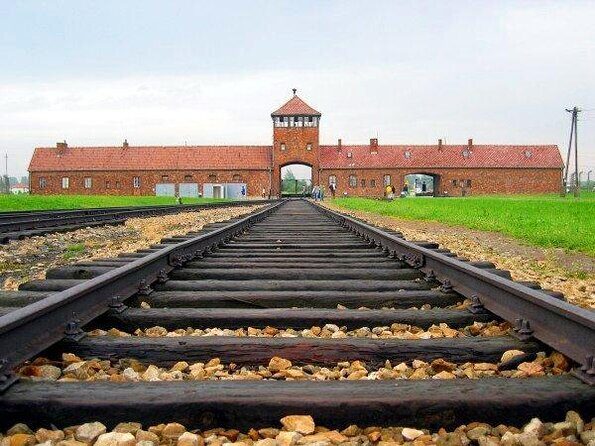 From Cracow: Auschwitz- Birkenau Tour with transportation - A Deep Dive into the Auschwitz-Birkenau Tour Experience