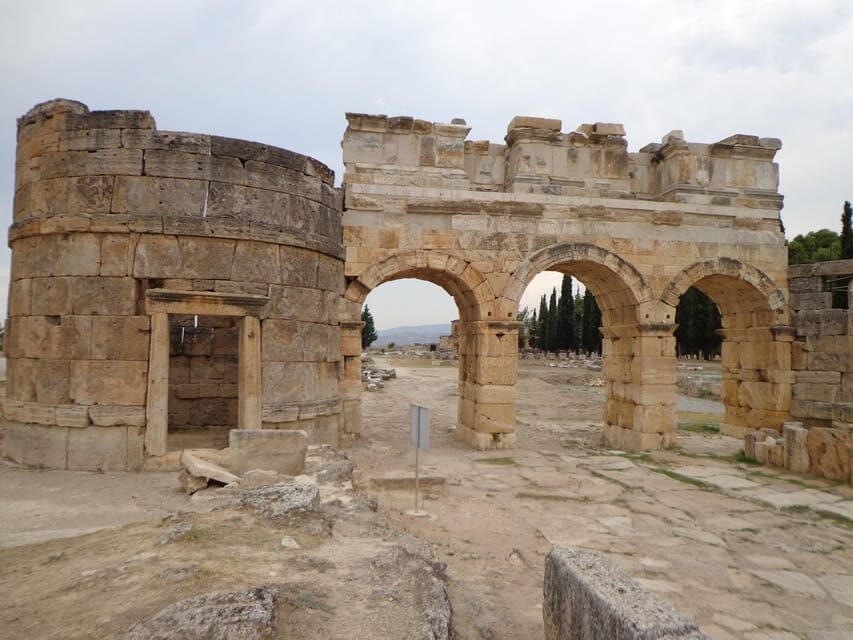 From Istanbul: Guided Pamukkale Tour with Flight and Lunch - An In-Depth Look at the Pamukkale Day Trip