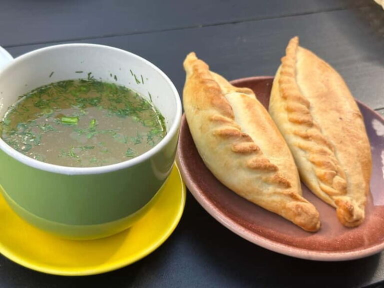 From Kaunas: Rumsiskes open air museum and Trakai castle - Exploring Rumsiskes Open-Air Museum