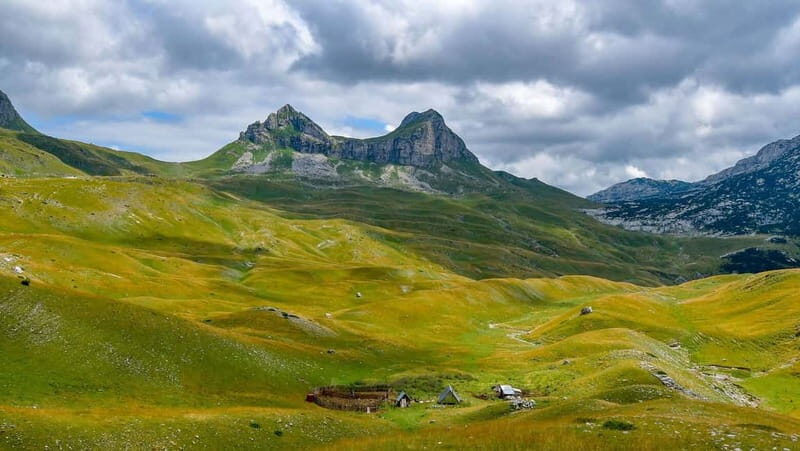 From Kotor: Hiking Day Trip in Durmitor Massif & Dining - Why This Tour Stands Out