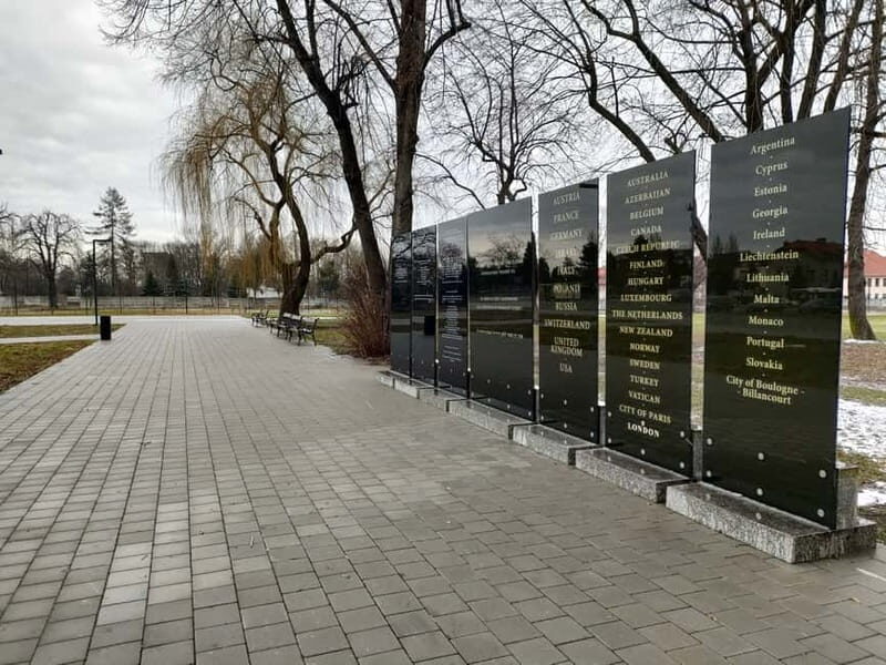 From Krakow: Auschwitz-Birkenau Guided Full-Day Tour - Who Should Consider This Tour?