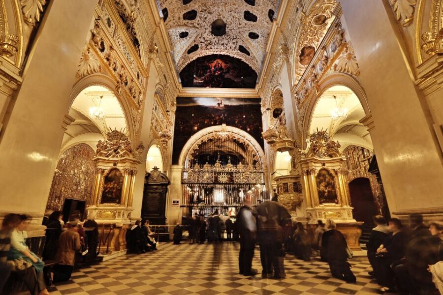 From Krakow: Czstochowa "Black Madonna" Day Tour - An In-Depth Look at the Czestochowa "Black Madonna" Day Tour
