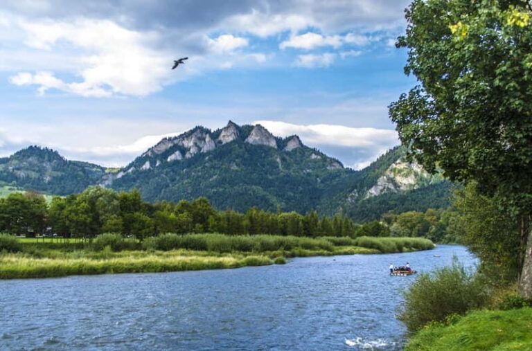 From Krakow: Rafting on Dunajec River Full-Day Trip - Why You Should Consider This Tour