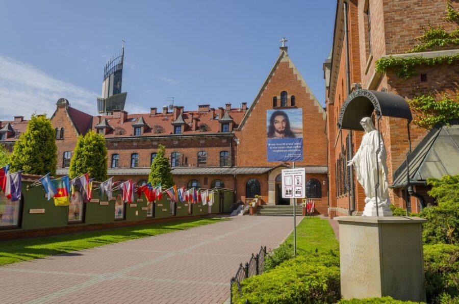 From Krakow: Wadowice & Sanctuary of Divine Mercy Tour - A Deep Dive into the Experience