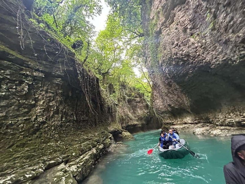 From Kutaisi:Canyons and caves tour with transfer to Tbilisi
