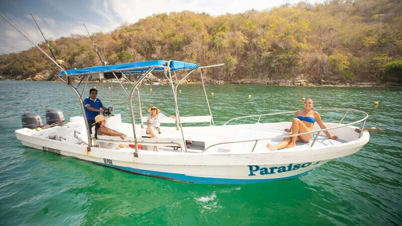 From La Crucecita: Private Huatulco 7 or 5 Bays Boat Trip - An In-Depth Look at the Huatulco Bays Boat Trip