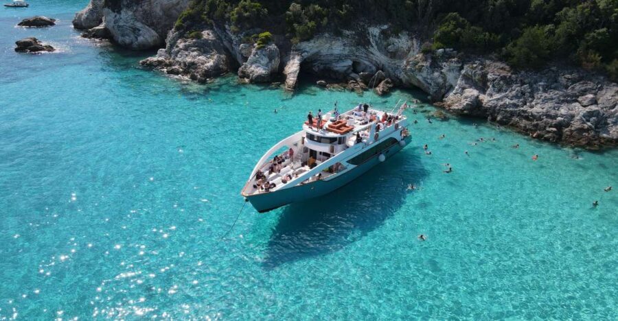 From Lefkimmi: Paxos, Antipaxos & Blue Caves Speedboat Tour - Who Will Love This Tour?