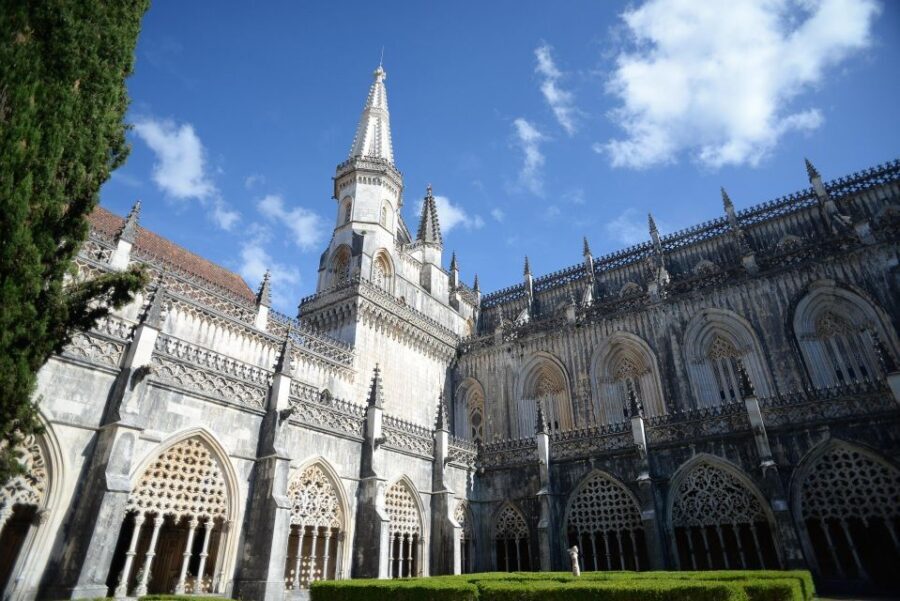 From Lisbon: Fatima, Nazaré, Batalha and Óbidos Tour - What This Tour Offers: A Deep Dive