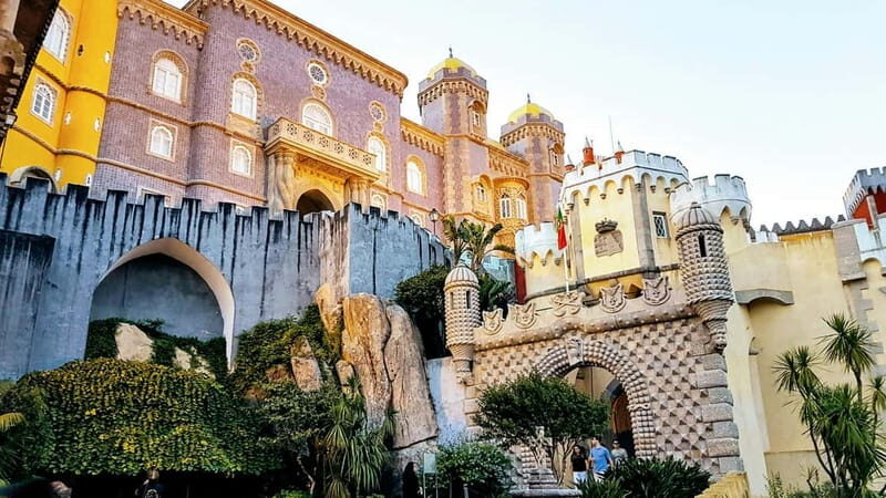 From Lisbon: Shared Sintra Tour with a Local Guide - What Makes This Tour Stand Out?