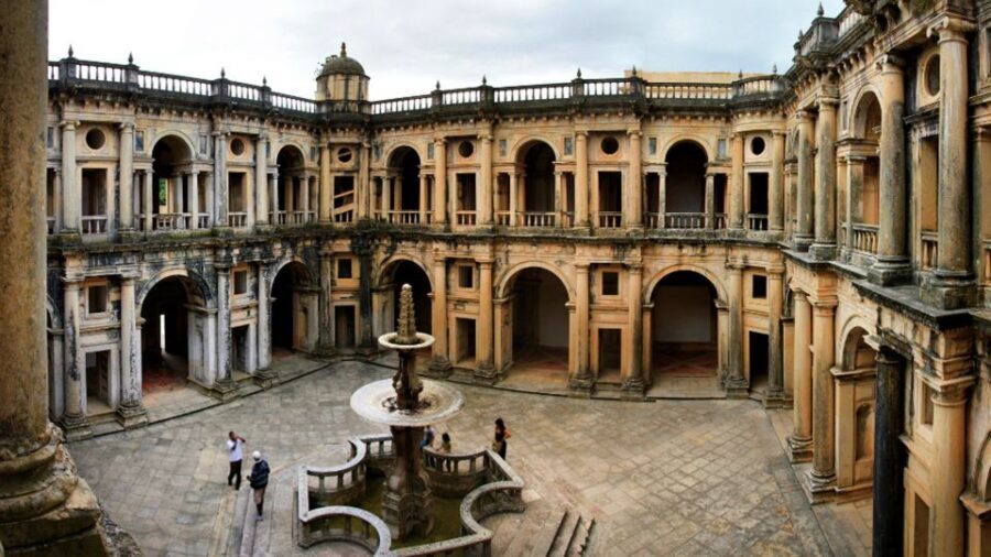 From Lisbon: Tomar, Christ Convent & Almourol Castle Tour - Why This Tour Offers Great Value