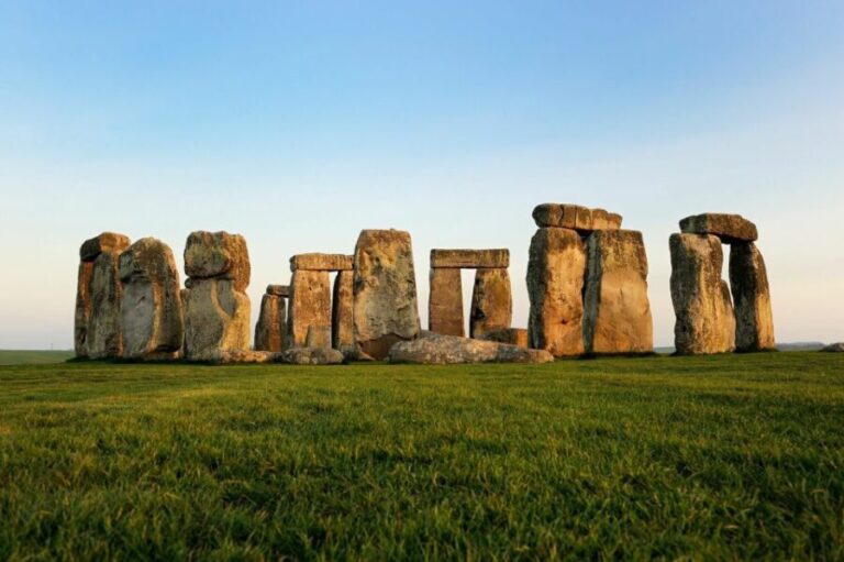 From London: Stonehenge and Bath Full-Day Tour - The Itinerary in Detail: What to Expect from the Tour