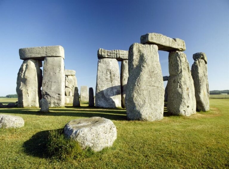 From London: Stonehenge, Windsor and Salisbury Guided Tour - Who Will Love This Tour?