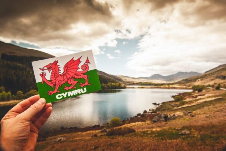 From London: Wales 5-Day Group Tour - Coastal Charm and Cultural Highlights