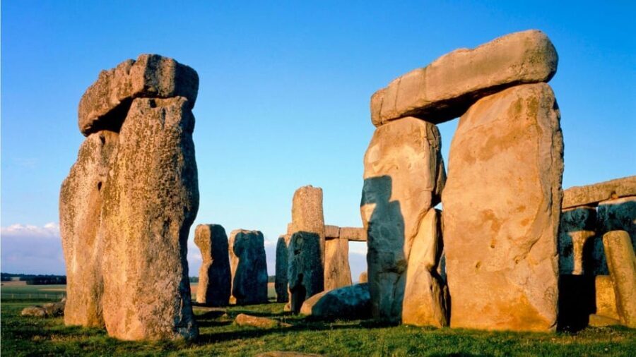 From London: Windsor, Stonehenge & Bath Private Car Tour - Who Is This Tour Best For?