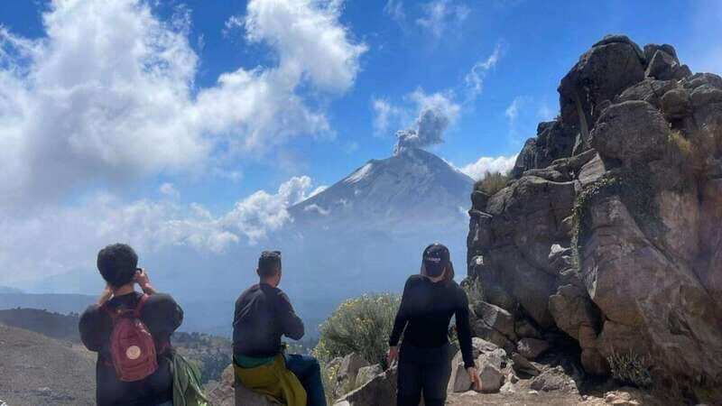 From Mexico City: Hike Iztaccihuatl Volcano with an Alpinist - Exploring the Iztaccihuatl Volcano Hike: A Detailed Look