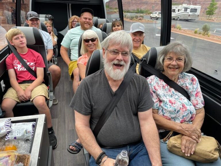 From Moab: Arches National Park Scenic Tour with Short Hikes - The Itinerary: What to Expect