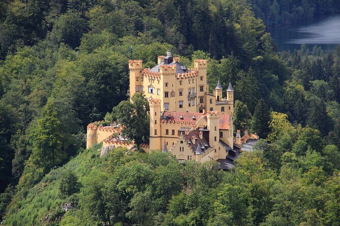 From Munich: Fairytale Castle Excursion To Neuschwanstein Palace - What Travelers Say