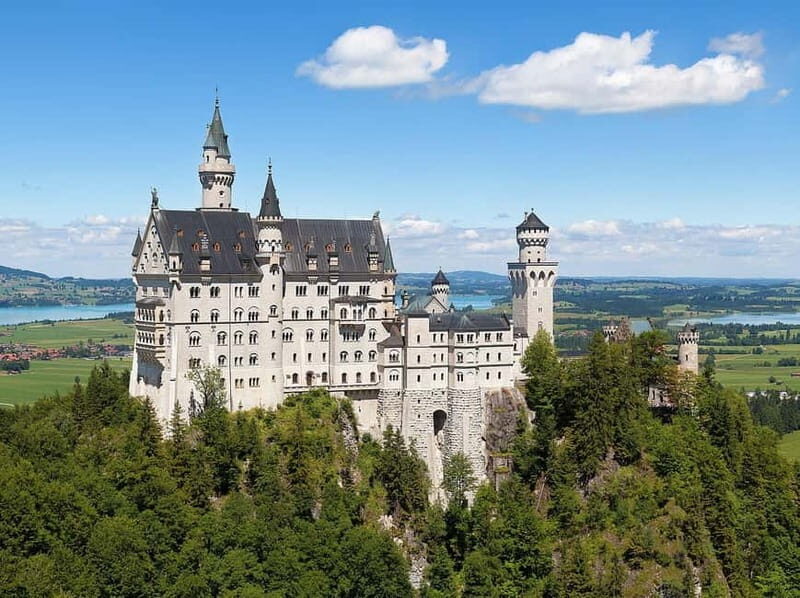 From Munich: To Neuschwanstein Castle, Linderhof, Oberammerg - A Deep Dive into the Bavarian Highlights