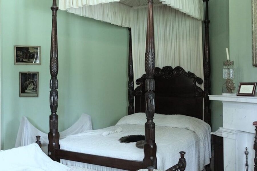 From New Orleans: Destrehan Plantation Haunted Night Tour - A Detailed Look at the Destrehan Haunted Night Tour