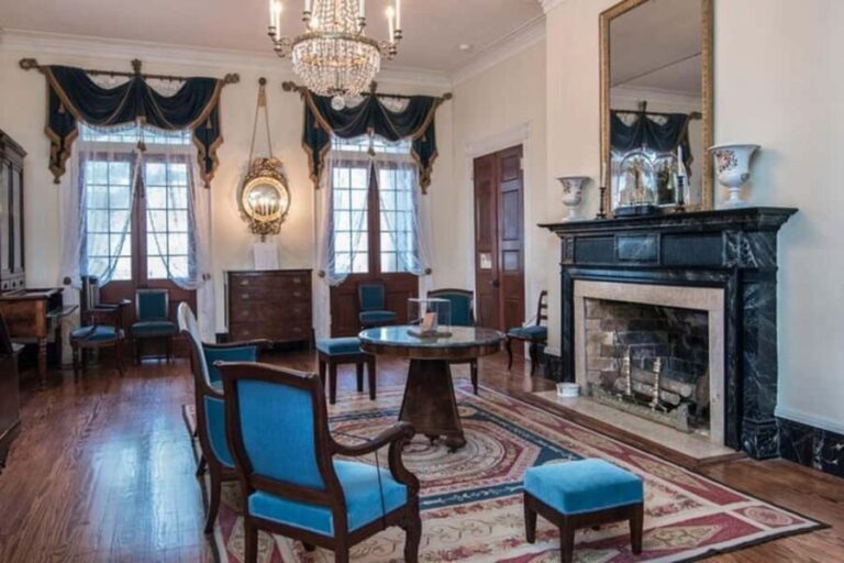 From New Orleans: Oak Alley and Laura Plantation Guided Tour - Detailing the Experience: What You’ll Take Away