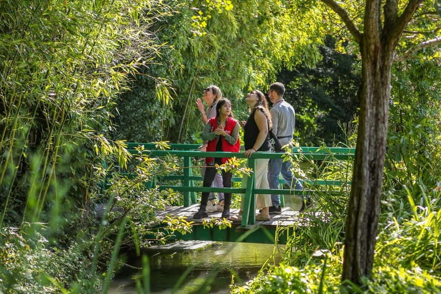 From Paris: Day Trip to Giverny & Versailles with Lunch - A Deep Dive into the Experience