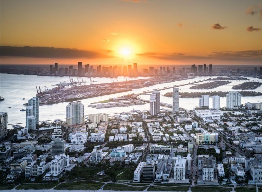 From Pembroke Pines: Helicopter Tour Over Miami - A Comprehensive Look at the Miami Helicopter Tour