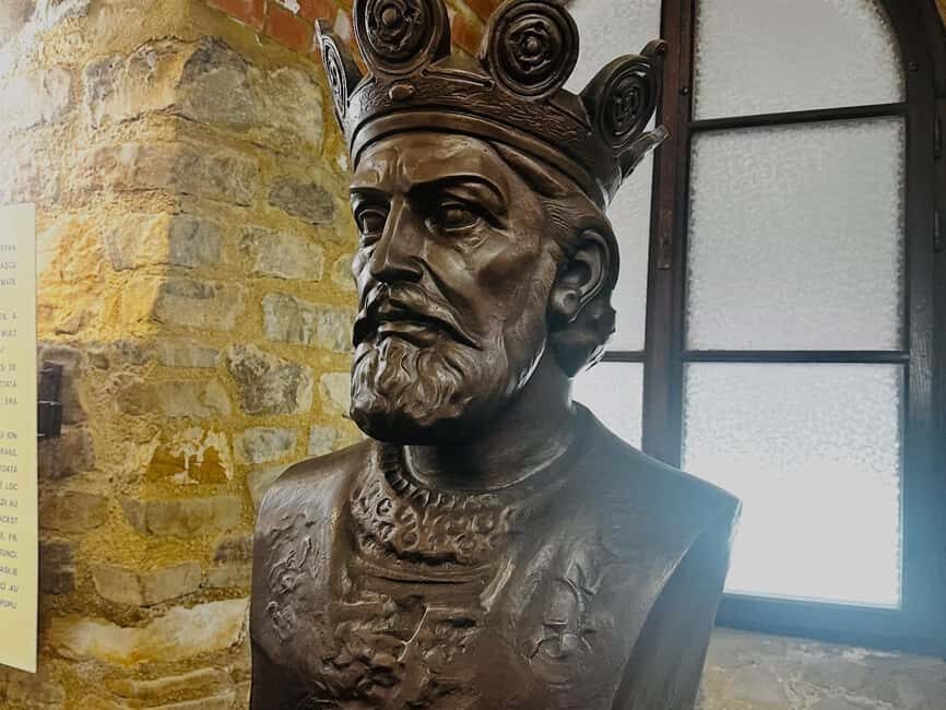 From Piatra Neam: Neam Citadel and Târgu Neam Guided Tour - FAQ