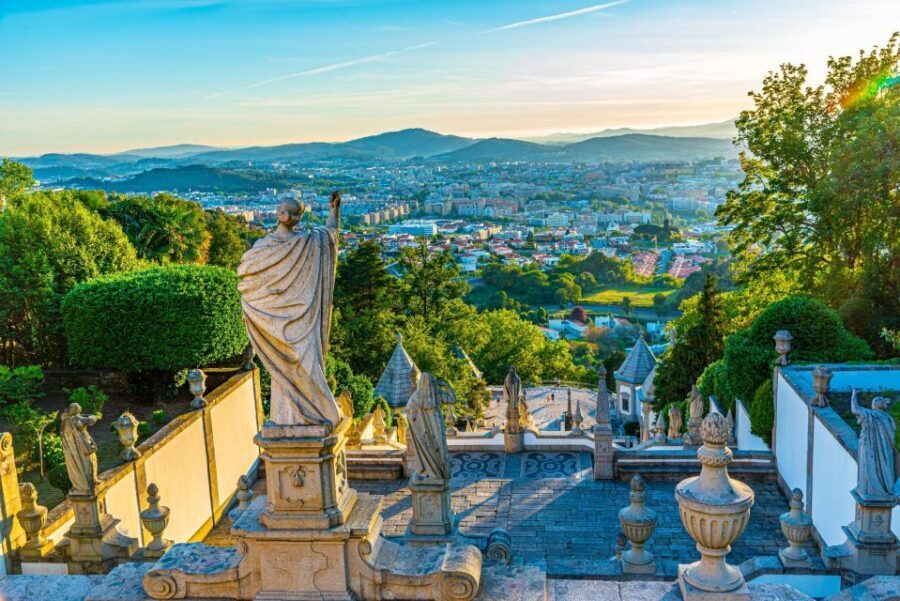 From Porto: Braga & Guimarães Full-Day Tour - Detailed Breakdown of the Tour Experience