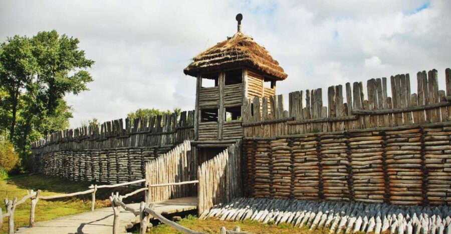 From Poznan: Gniezno, Biskupin, Wenecja Full-Day Trip - Who Will Love This Tour?