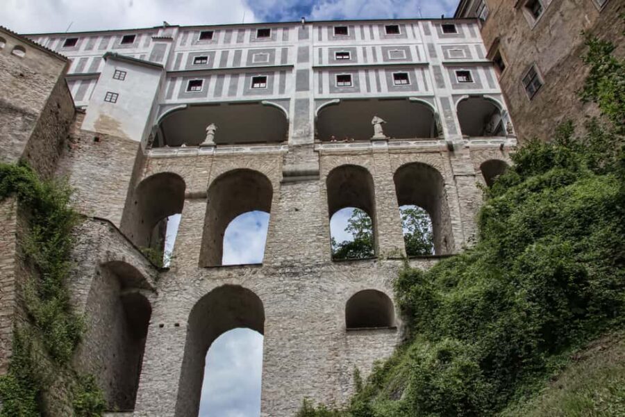 From Prague: Cesky Krumlov Luxury Private Tour with Lunch - What Past Travelers Say