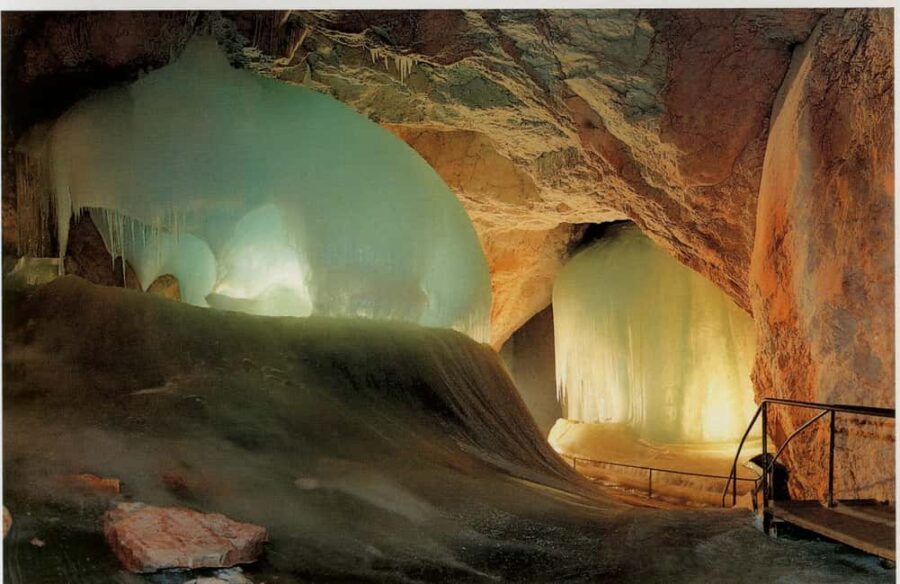 From Prague: Dachstein and Hallstatt with Ice Cave Tour - The Sum Up