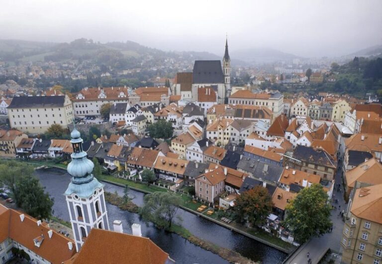 From Prague: eský Krumlov and eské Budjovice Day Trip - How the Tour Works in Practice