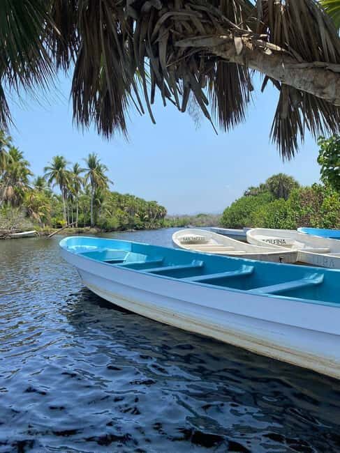 From Puerto Escondido: Day Trip to Chacahua National Park - Exploring Chacahua National Park: A Natural Wonderland Near Puerto Escondido