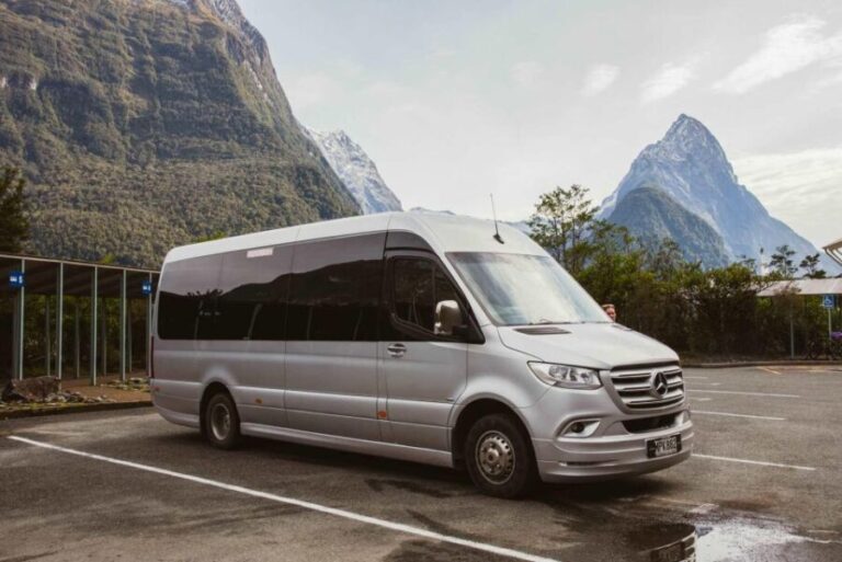 From Queenstown: Milford Sound Cruise and Scenic Drive - The Highlights of Milford Sound and Its Surroundings