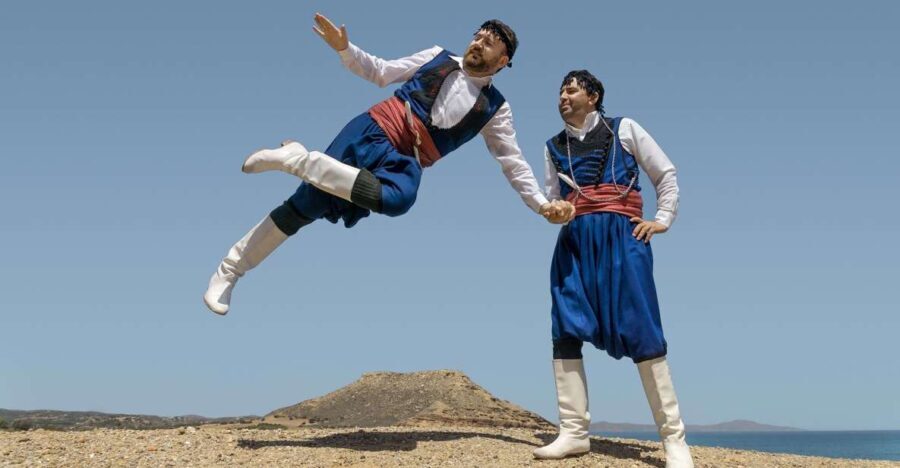 From Rethymno: Cretan Night Music, Food & Dancing - An In-Depth Look at the Experience