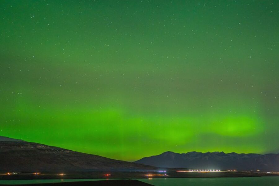 From Reykjavik: Northern Lights Guided Tour with Photos - Why This Tour Offers Good Value
