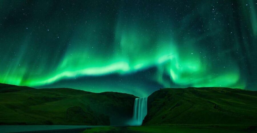From Reykjavik: Northern Lights Tour with Lifetime Guarantee - An In-Depth Look at the Reykjavik Northern Lights Tour