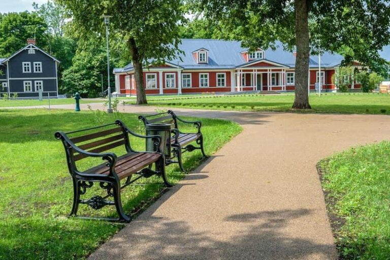 From Riga: Csis, Sigulda & Turaida Castle Tour - Exploring Latvia’s Medieval Heartland: A Closer Look