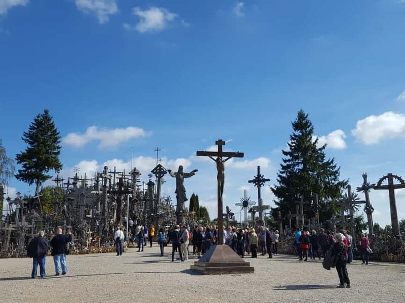 From Riga to Vilnius with Sightseeing Stops Top Private Tour - What’s Included and What’s Not