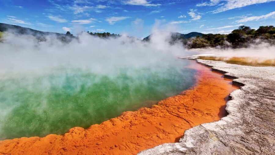 From Rotorua: WAI-O-TAPU Geothermal Wonderland Half-Day Tour - From Rotorua: WAI-O-TAPU Geothermal Wonderland Half-Day Tour