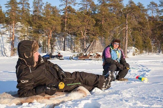 From Saariselkä: Ice Fishing Tour to Lake Inari, reindeers &lunch - Why This Tour Offers Great Value