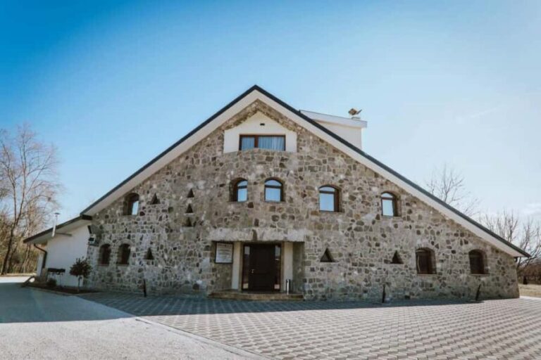 From Skopje: Lazar & Chateau Sopot Wineries Visit & Tastings - Winery Lazar: Modern Excellence with a Traditional Touch