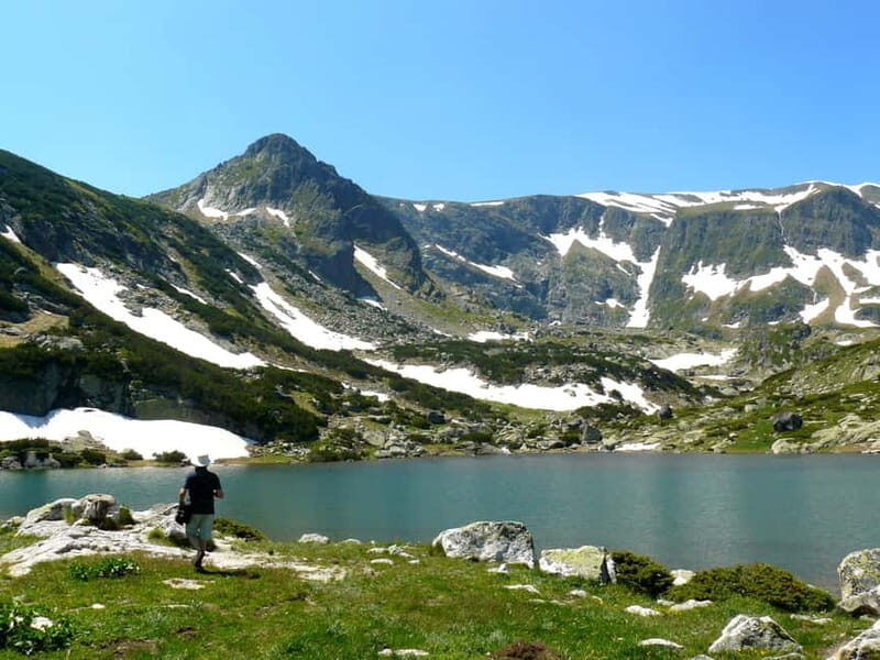 From Sofia: The Seven Rila Lakes & Rila Monastery Day Tour - Exploring the Rila Lakes and Monastery: What to Expect