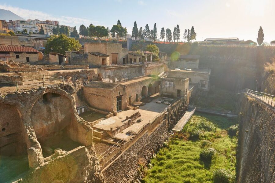From Sorrento: Half-Day Tour of Herculaneum - Exploring Herculaneum: A Genuine Roman Time Capsule