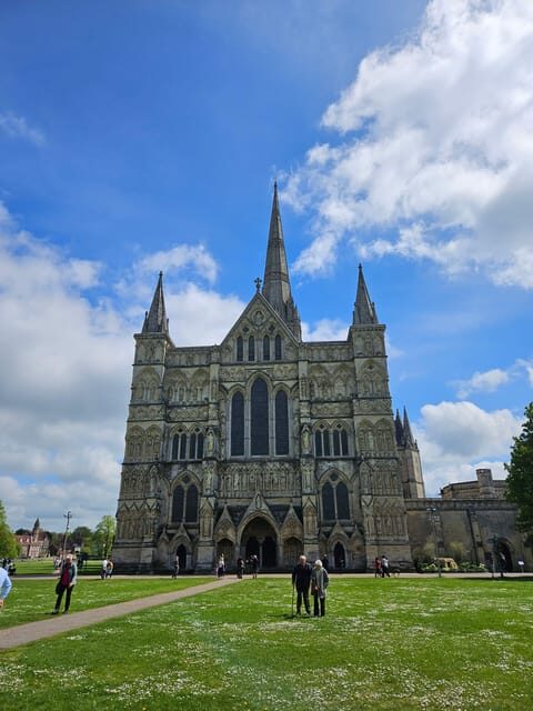 From Southampton: New Forest and Salisbury Private Tour